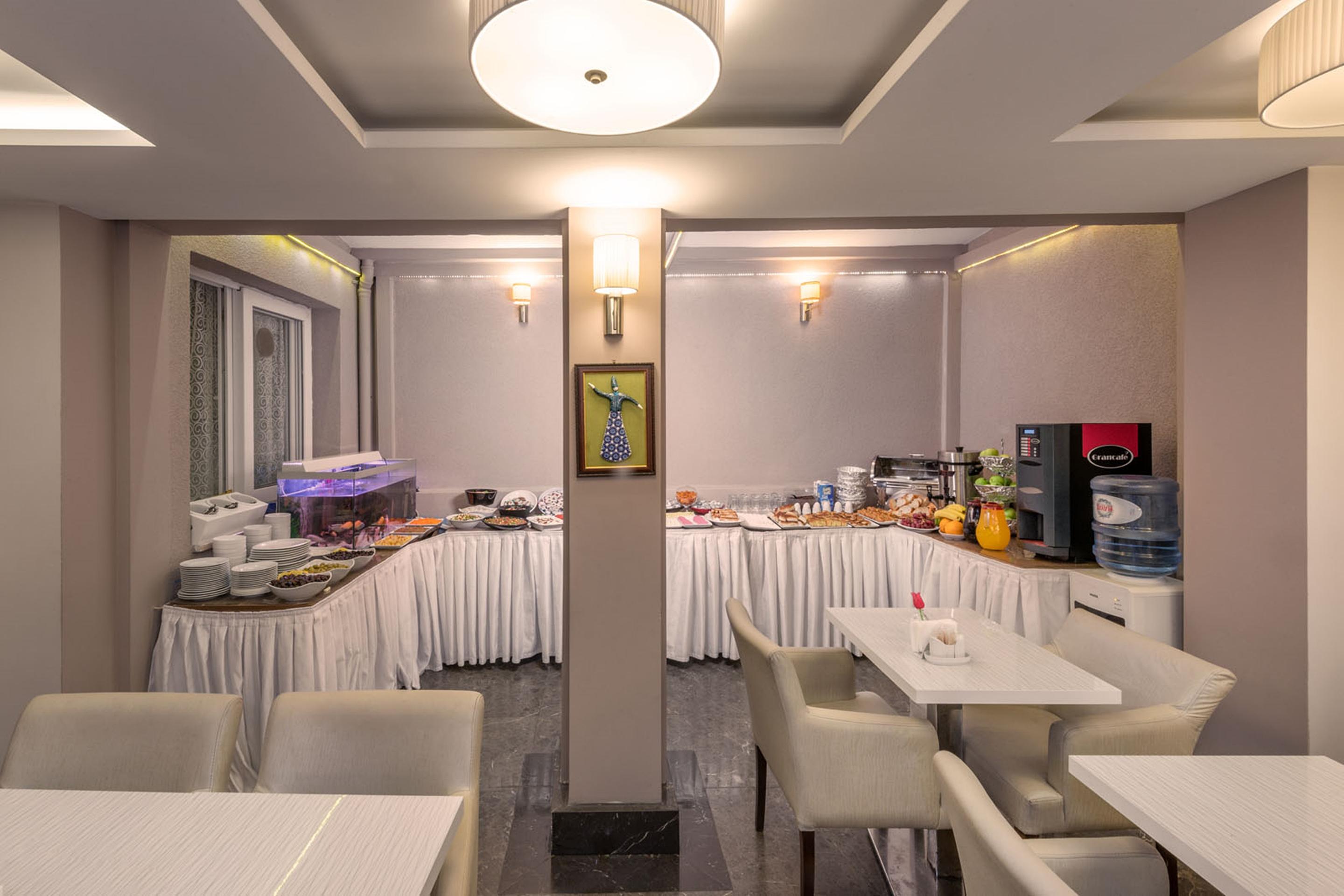 Aristocrat Hotel Istanbul Exterior photo